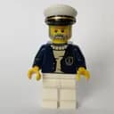 Minifigurka: Sea Captain