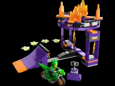 LEGO 60359 Wyzwanie kaskaderskie – rampa z kołem do przeskakiwania