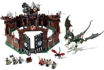 LEGO 7019 Załoga warowni Wikingów w walce ze smoki